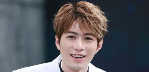 娱乐圈吃瓜的男明星,揭秘那些吃瓜男明星的幕后故事