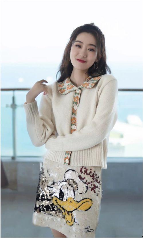 娱乐吃瓜酱服装,揭秘明星时尚穿搭背后的秘密